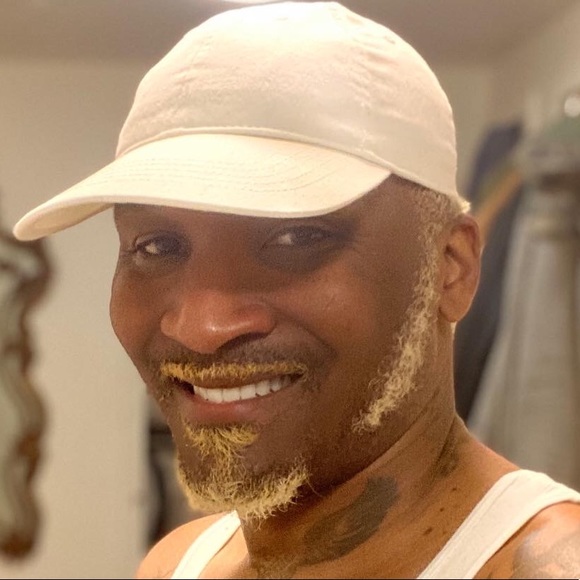 Meet your Posher, Corey - Picture 1 of 1